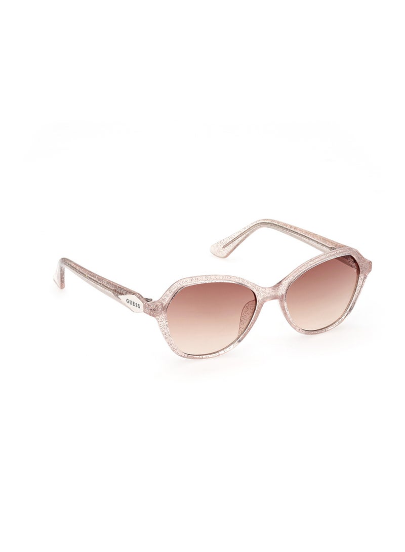 GUESS Girls UV Protection Asymmetrical Shape Sunglasses - GU923959F48 - Lens Size: 48 Mm - Image 3